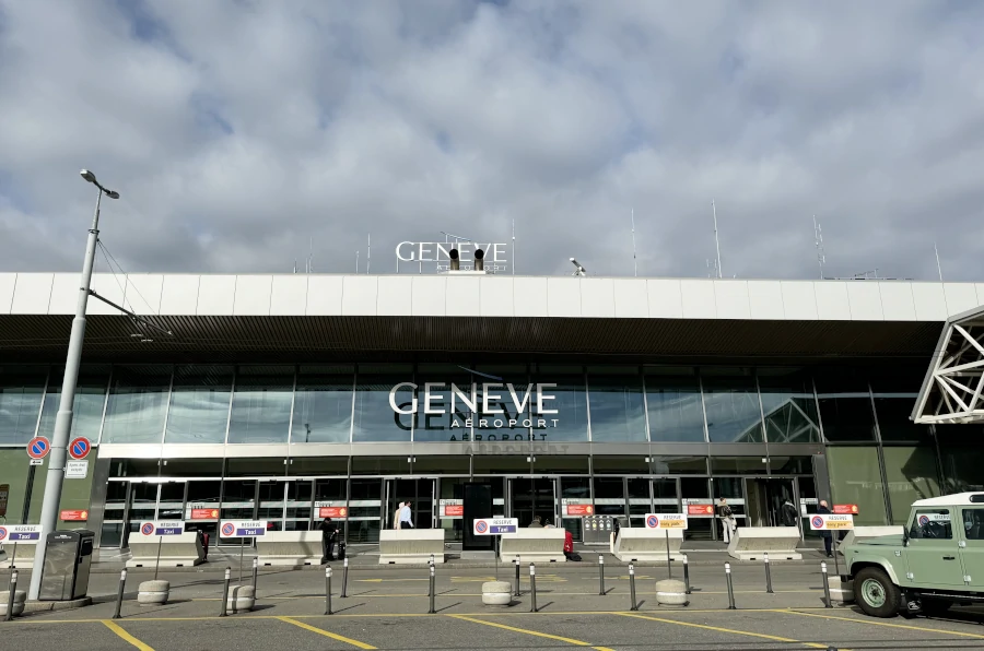 There are two terminals in Geneva Airport.